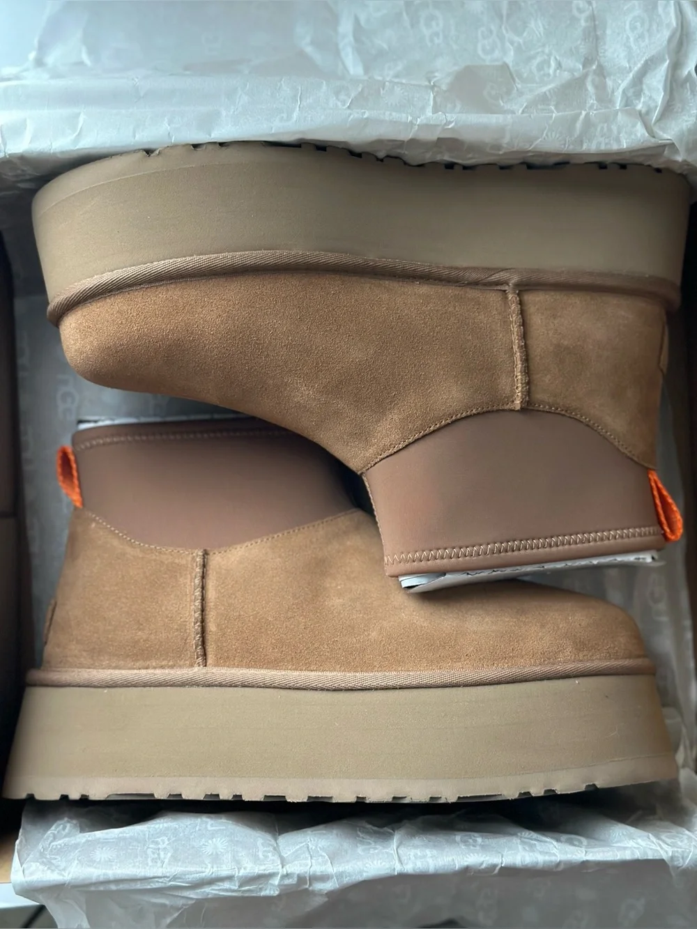 UGG Classic Mini Dipper Platform Boots Chestnut Women’s Size 9 - Picture 8 of 9